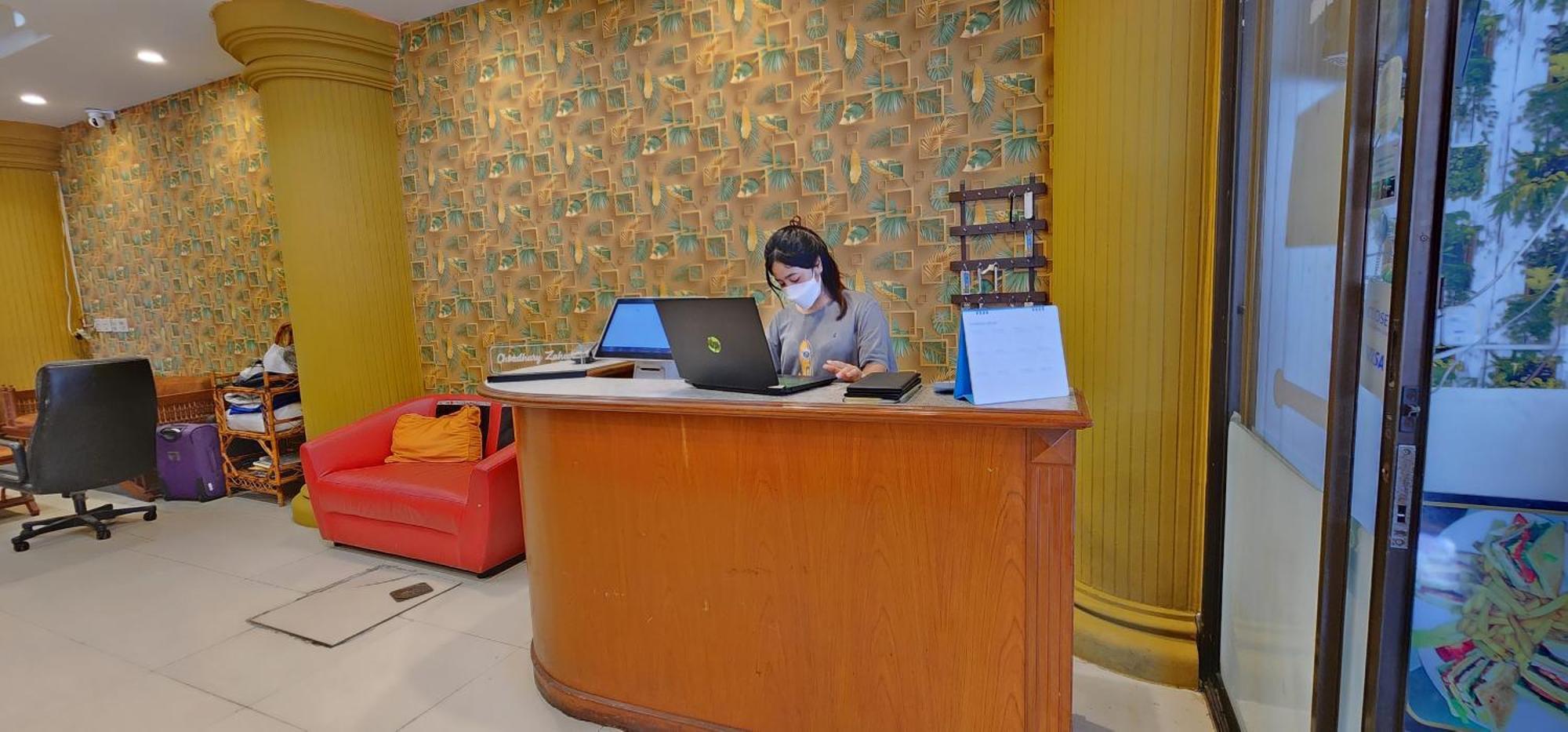 Royal Sweet Hotel Patong Bagian luar foto